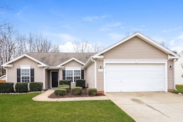 1517 Daisy Park Dr Whitsett, NC 27377